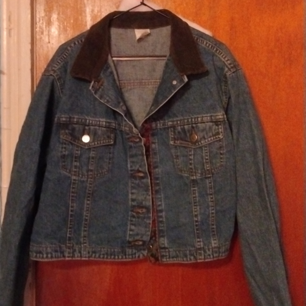 Jean jacket by Lee Riveted - Picture 2 of 3
